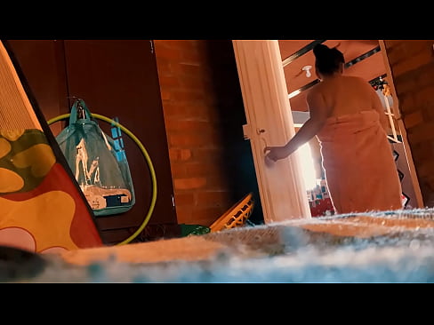 ❤️ דער פעטער גייט מיר נאך אריין אין דער רעגנדל, ער פאקט מיך בשעת איך גיי א רעגנדל. סופּער פּאָרן אין פּאָרן yi.niceporn.ru ❌️❤